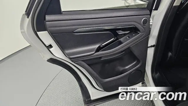 Land Rover Range Rover Evoque 2019 — Şəkil 11/31