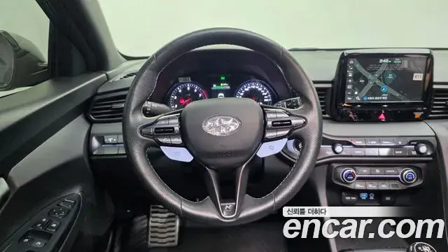 Hyundai Veloster 2019 — Фото 12/20
