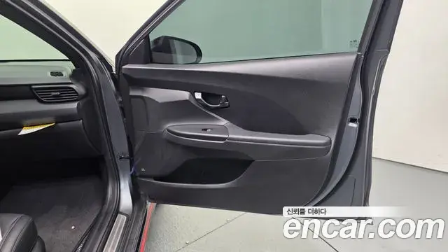 Hyundai Veloster 2019 — ფოტო 6/32