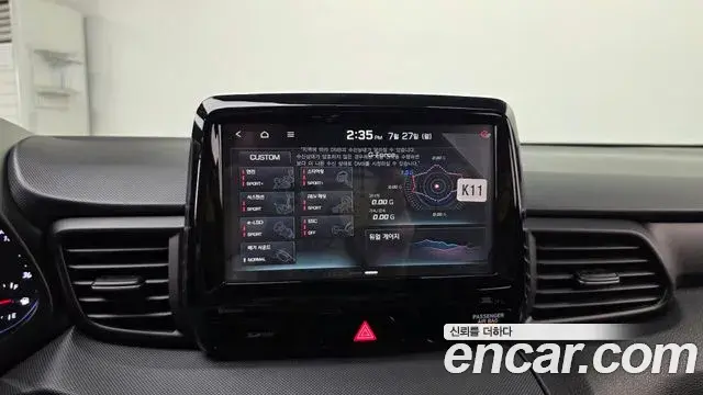 Hyundai Veloster 2019 — ფოტო 15/32