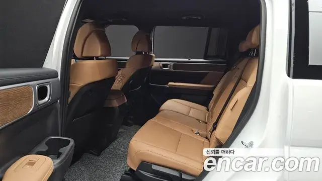 Hyundai Santa Fe 2026 — Photo 28/34