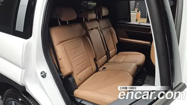 Hyundai Santa Fe 2026 — Photo 8/34