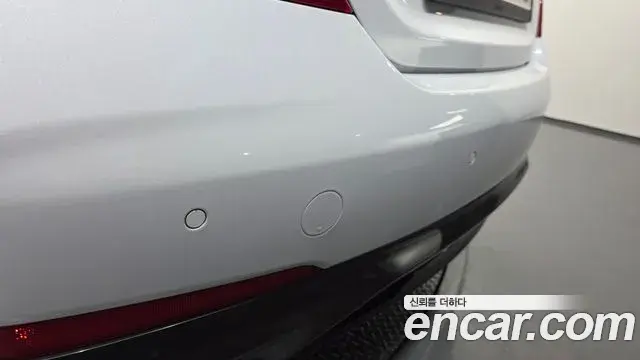 Genesis G70 2018 — Photo 15/30