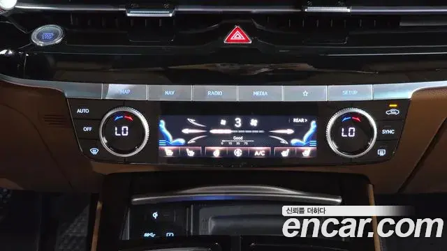 Genesis G80 2022 — Photo 22/32