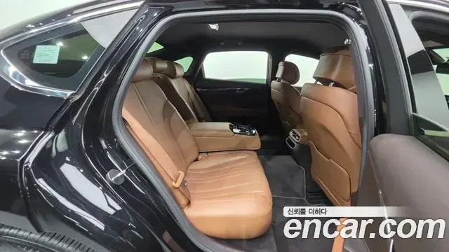 Genesis G80 2022 — Photo 3/32