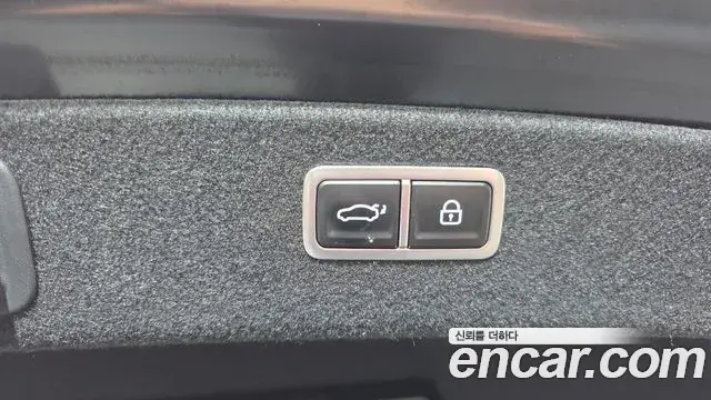 Genesis G80 2022 — Photo 27/32