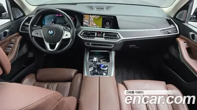 BMW X7 2022 — Şəkil 11/31