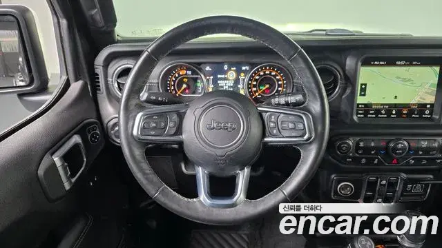 Jeep Wrangler 2019 — Photo 34/34