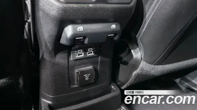 Jeep Wrangler 2019 — Photo 1/34