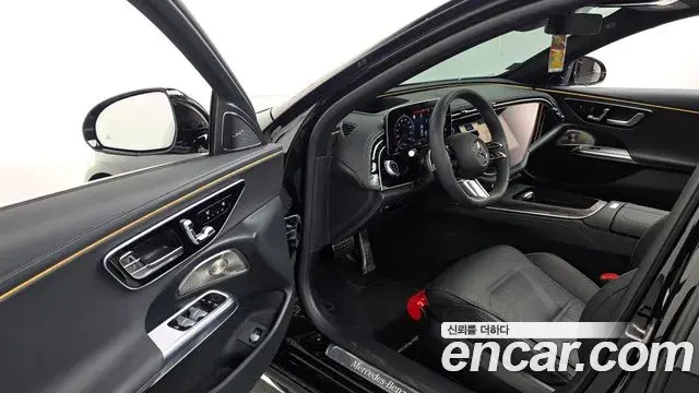 Mercedes-Benz E-Class 2025 — Фото 8/20