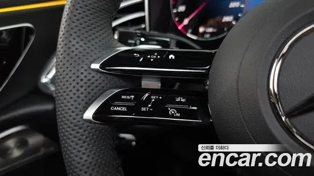 Mercedes-Benz E-Class 2025 — Фото 16/20