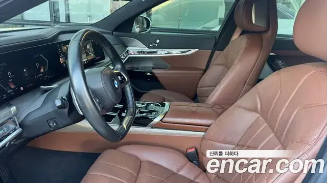 BMW 7 Series 2023 — Photo 11/20