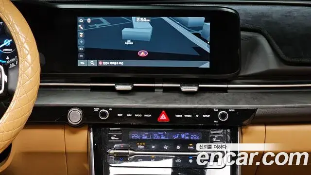 Kia Carnival 2022 — Photo 14/20