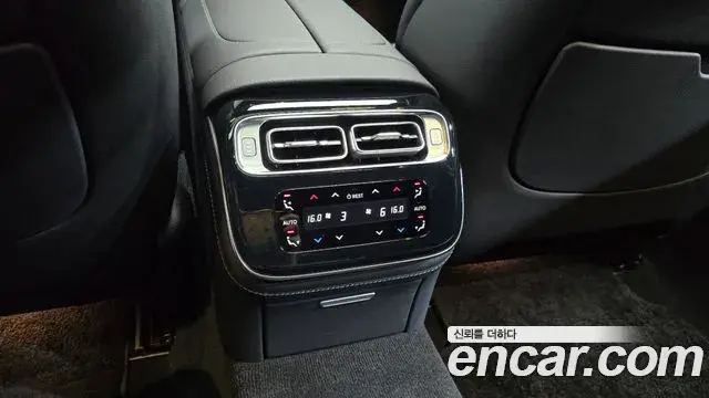 Mercedes-Benz S-Class 2022 — Şəkil 27/34