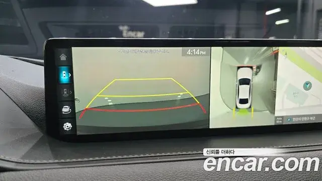 Genesis Electrified G80 2022 — Photo 14/20