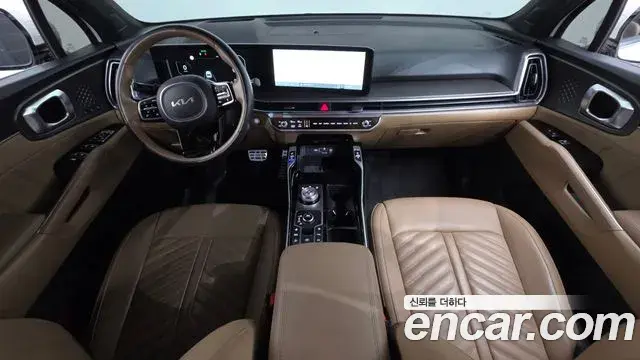 Kia Sorento 2023 — ფოტო 18/34