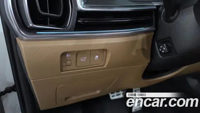 Kia Sorento 2023 — ფოტო 3/34