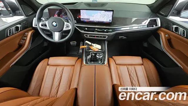 BMW X7 2024 — Photo 4/44