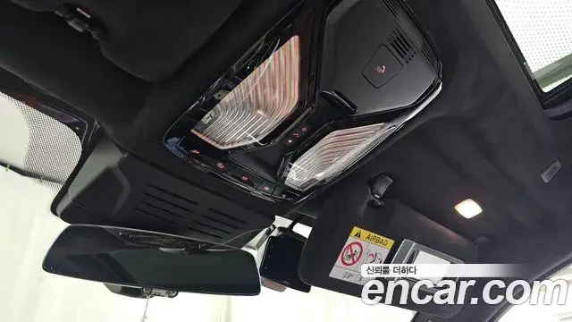BMW X7 2024 — Photo 21/44