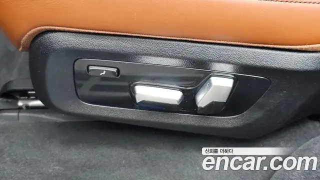 BMW X7 2024 — Photo 31/44