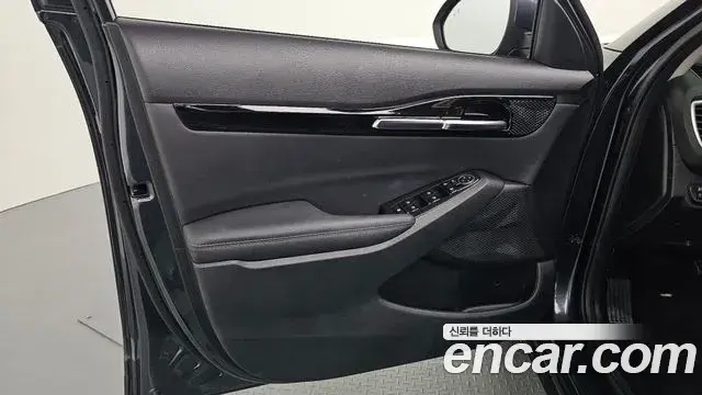Kia Seltos 2022 — Şəkil 1/30