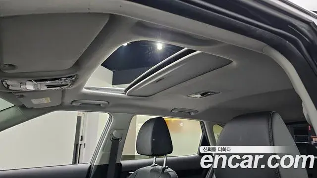 Kia Seltos 2022 — Şəkil 24/30