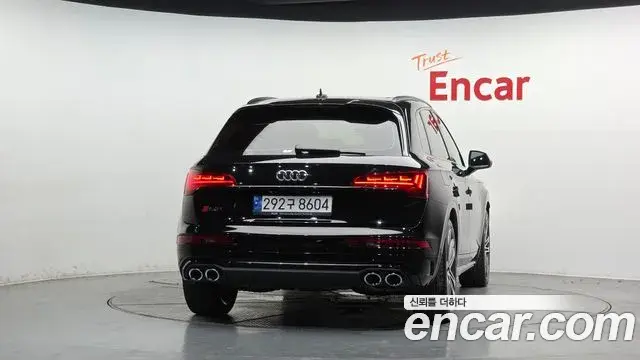 Audi Q5 2021 — Фото 4/20
