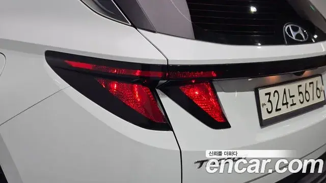 Hyundai Tucson Hybrid 2022 — ფოტო 14/30