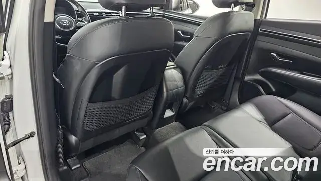 Hyundai Tucson Hybrid 2022 — ფოტო 25/30