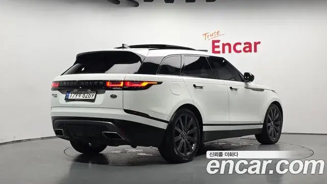 Land Rover Range Rover Velar 2018 — Фото 2/20