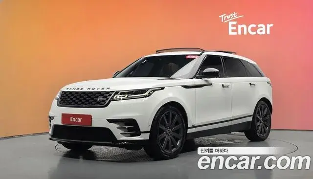 Land Rover Range Rover Velar 2018 — Фото 1/20