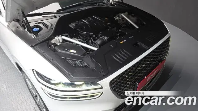 Genesis GV70 2023 — ფოტო 22/32