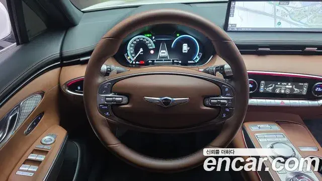 Genesis GV70 2023 — ფოტო 3/32