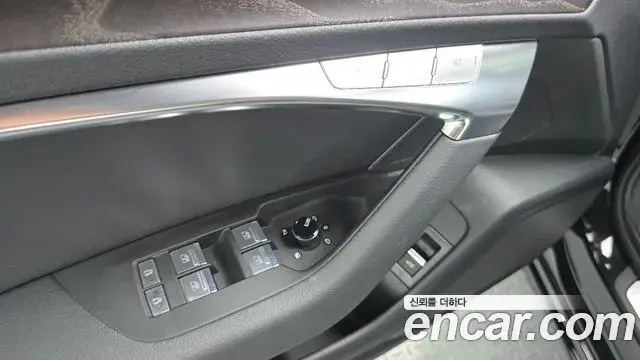 Audi A6 2022 — Şəkil 25/31