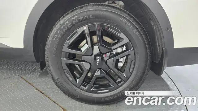Kia Sorento 2024 — Photo 8/33