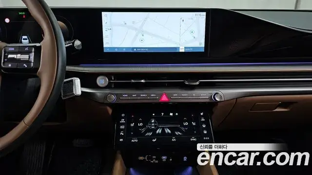 Hyundai Grandeur Hybrid 2024 — ფოტო 18/39