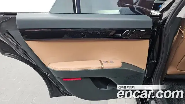 Hyundai Grandeur Hybrid 2024 — ფოტო 29/39