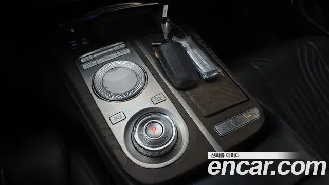 Genesis G80 2020 — Şəkil 18/32