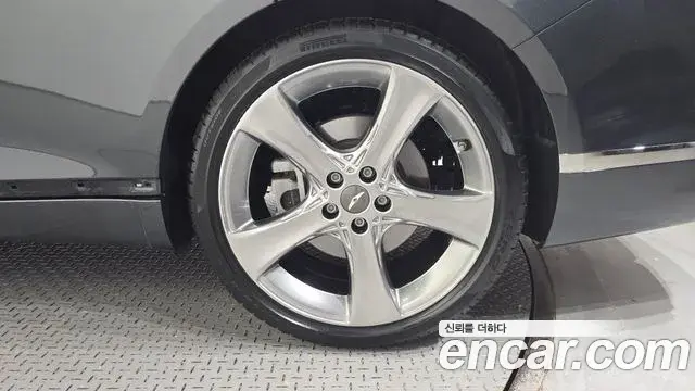 Genesis G80 2020 — Şəkil 28/32