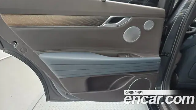 Genesis G80 2020 — Şəkil 19/32