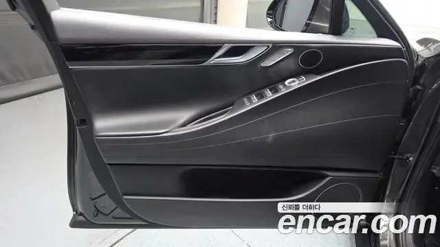 Genesis G80 2022 — ფოტო 10/34