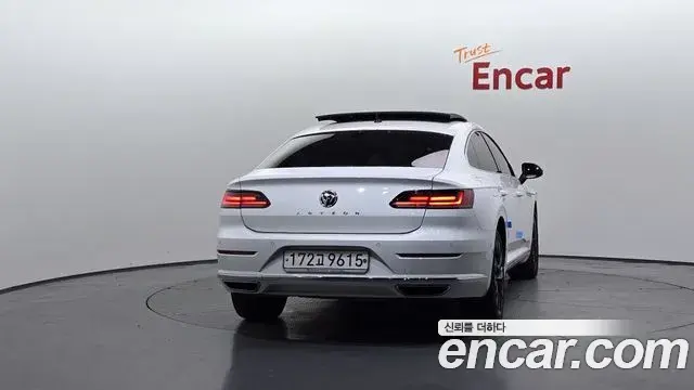 Volkswagen Arteon 2019 — Photo 10/20