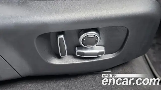 Land Rover Range Rover Evoque 2022 — Şəkil 7/38