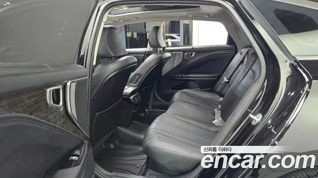 Kia K8 2021 — Photo 30/34