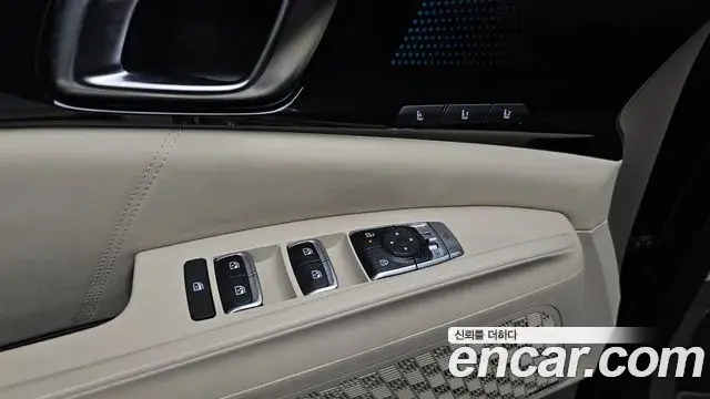 Kia Carnival 2024 — Photo 17/39