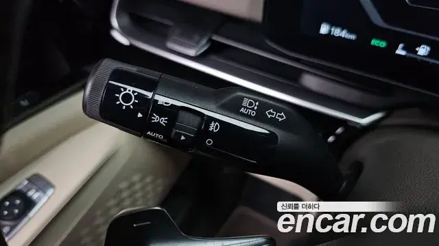 Kia Carnival 2024 — Photo 13/39