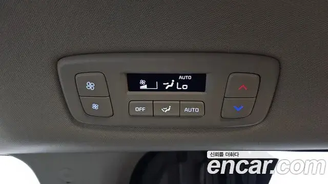 Kia Carnival 2024 — Photo 32/39