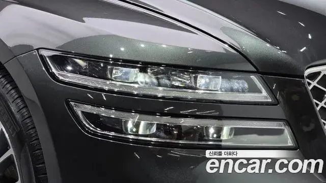 Genesis G80 2022 — Photo 10/33