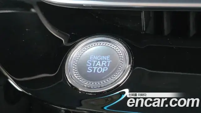 Genesis G80 2022 — Photo 15/33