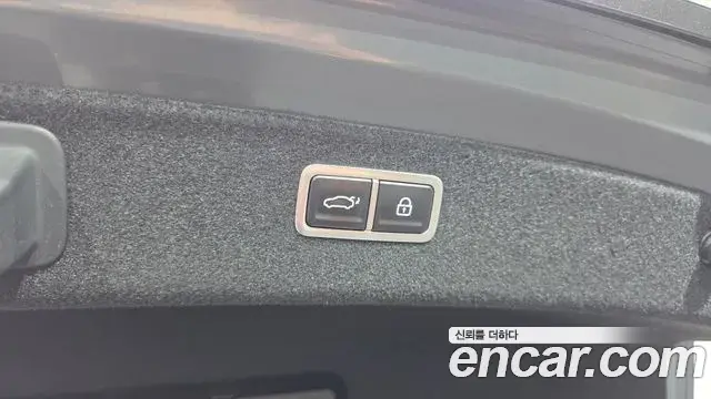 Genesis G80 2022 — Photo 13/33